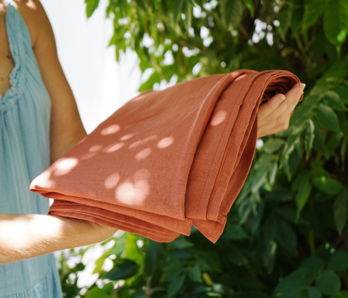 Touchable Linen Tablecloth